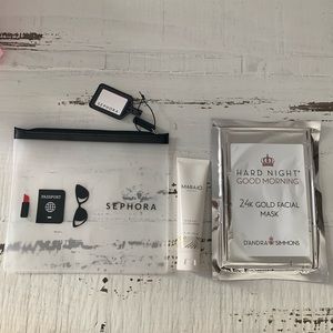 Gift Set: Travel Bag, Face Mask and Blowout Creme